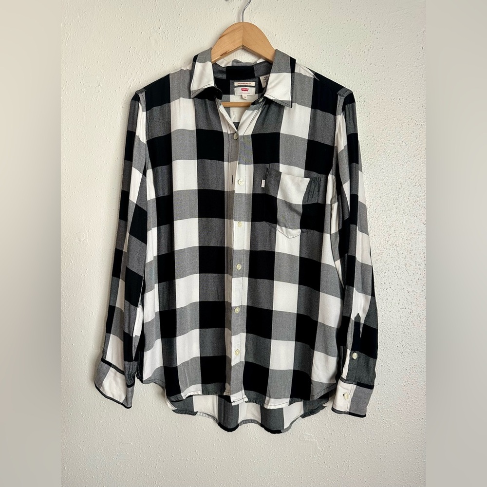 Levi's Boyfriend Fit Buffalo Plaid Button Up Top - Size
